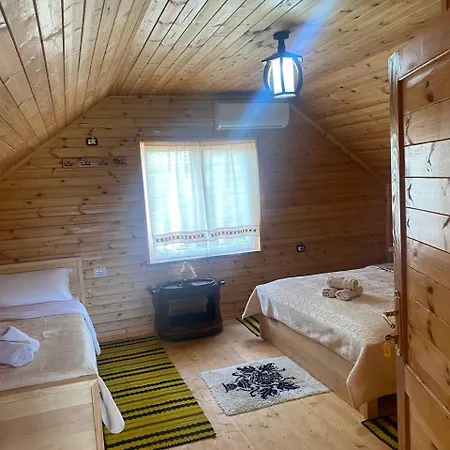 Prroni's Πανσιόν Σκόδρα